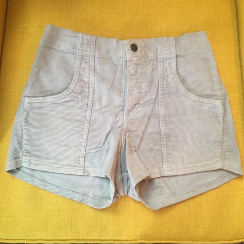 Corduroy American Apparel shorts